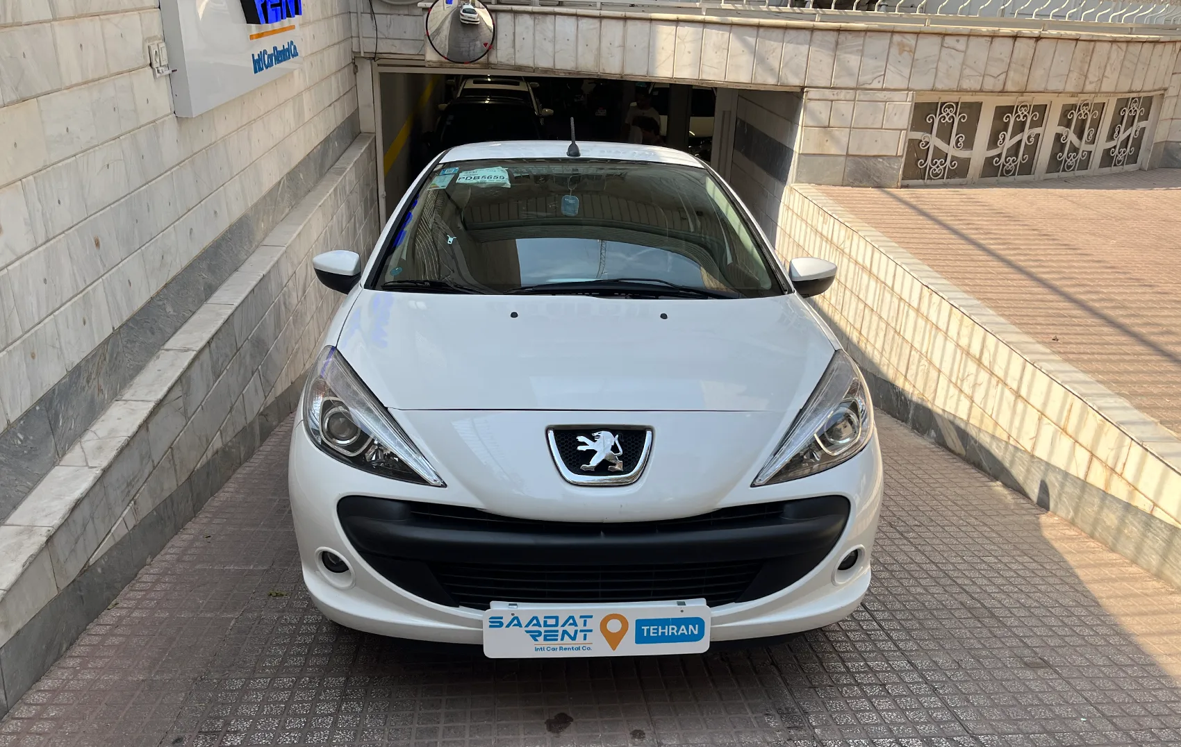 اجاره پژو ۲۰۷ اتوماتیک در تهران | قیمت و رزرو پژو 207 اتومات ...