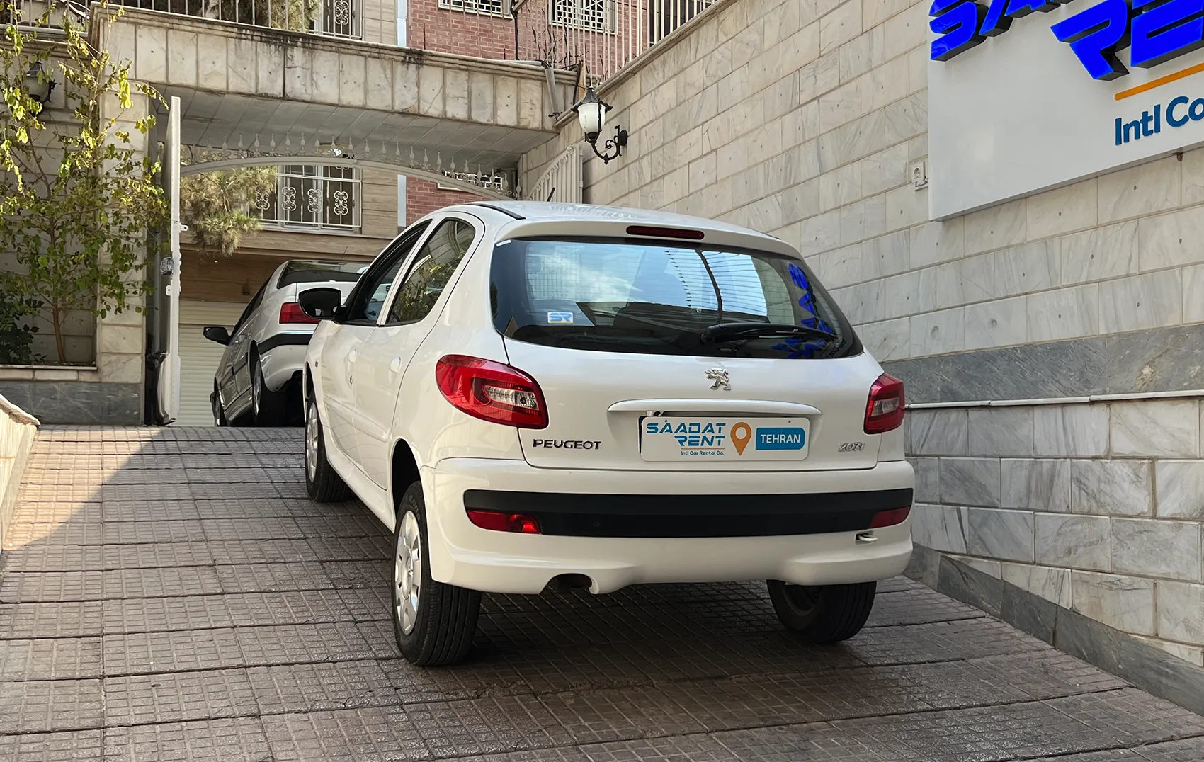 اجاره پژو ۲۰۷ اتوماتیک در تهران | قیمت و رزرو پژو 207 اتومات ...