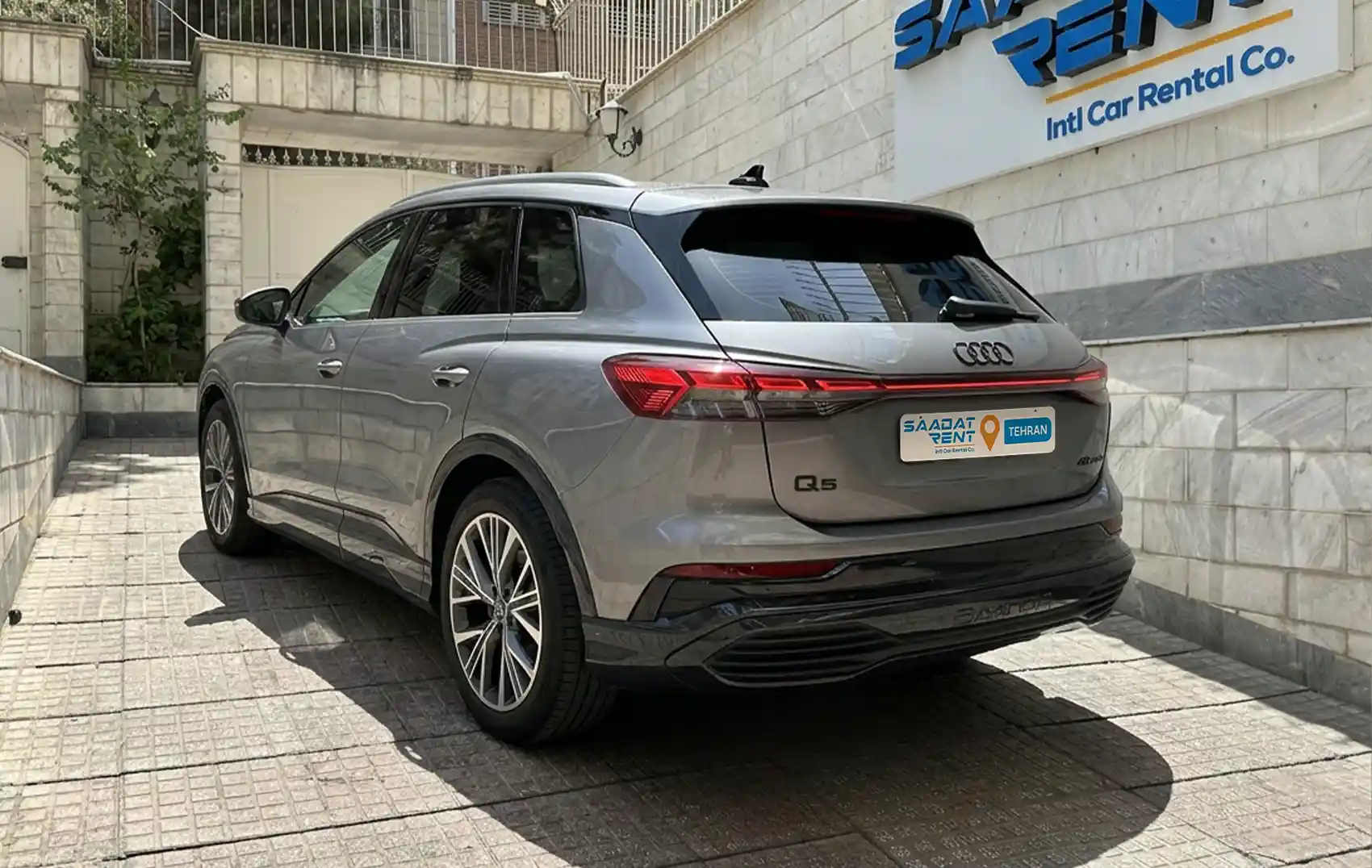 Audi Q5 Rental in Tehran | Audi Q5 e-tron Rental in Tehran ...