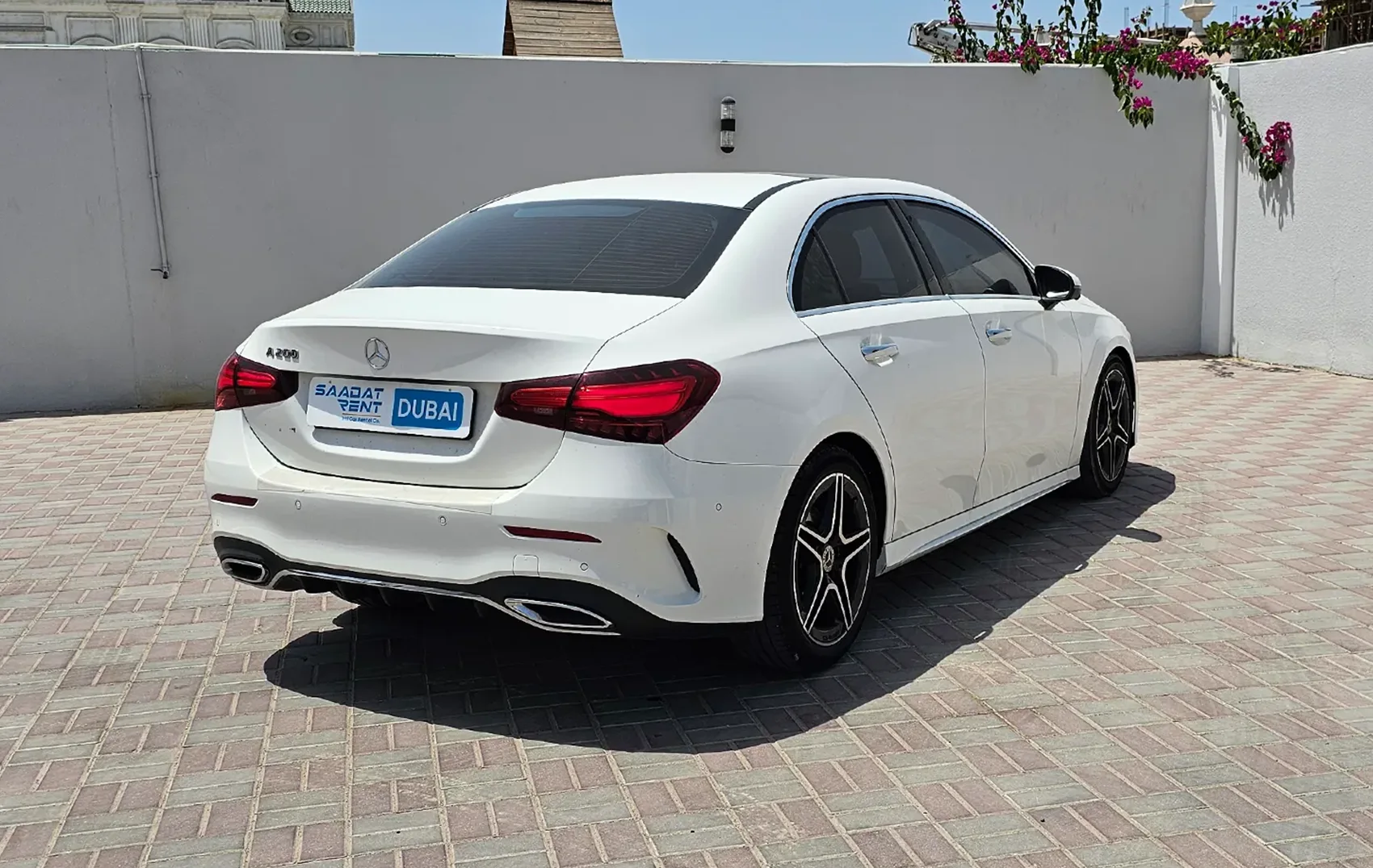 اجاره مرسدس‌بنز a۲۰۰ در دبی | قیمت کرایه بنز a۲۰۰ در دبی ...