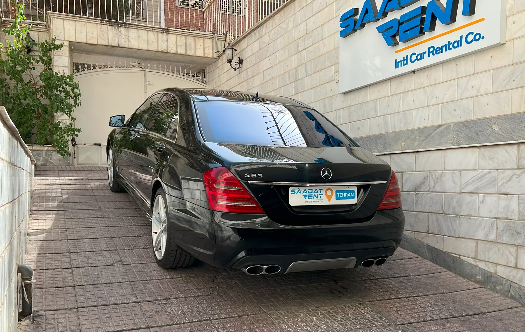 Benz S500 rental in Tehran | Renting a Mercedes-Benz S class ...