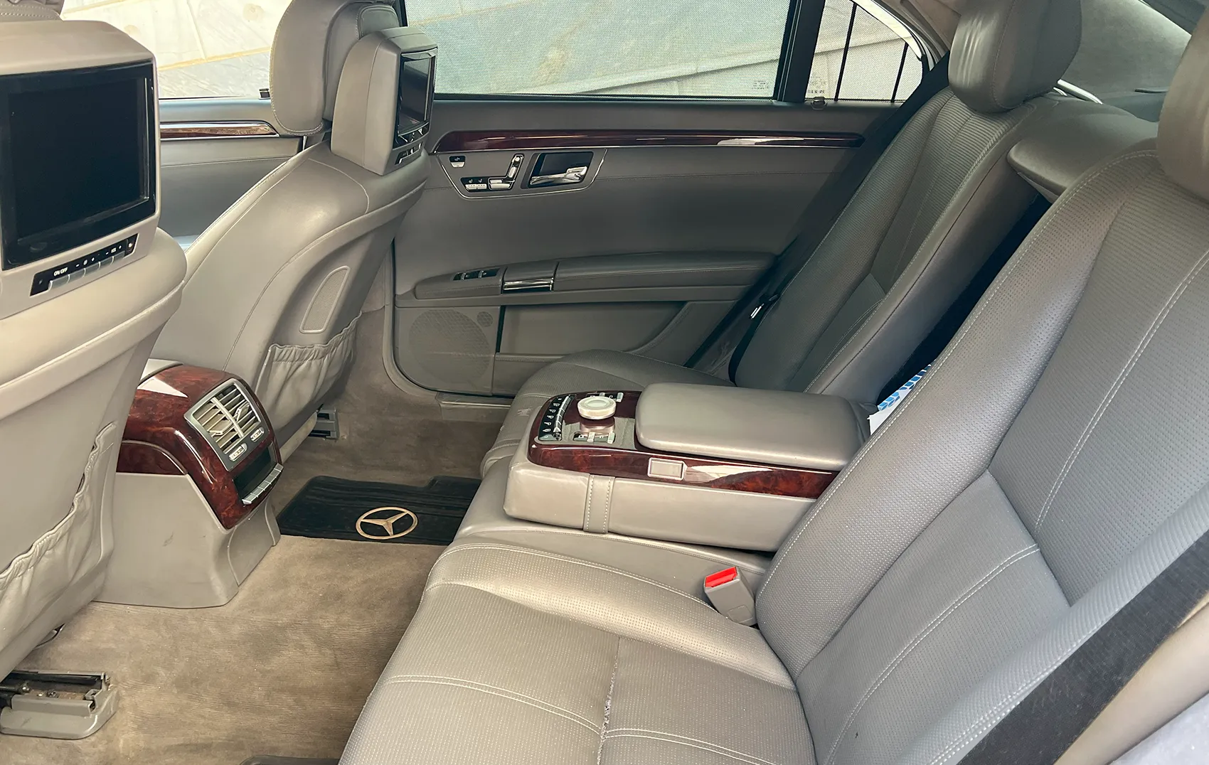 Benz S500 rental in Tehran | Renting a Mercedes-Benz S class ...