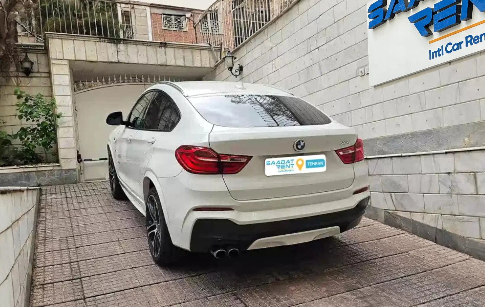 Прокат BMW X4 в Тегеране | дешевая цена , полная страховка ...