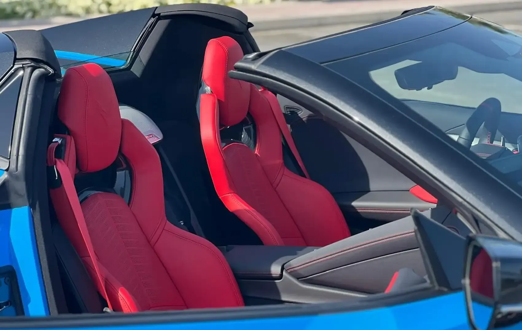 اجاره شورلت کوروت در دبی | قیمت کرایه کوروت ۲۰۲۵ دبی ...