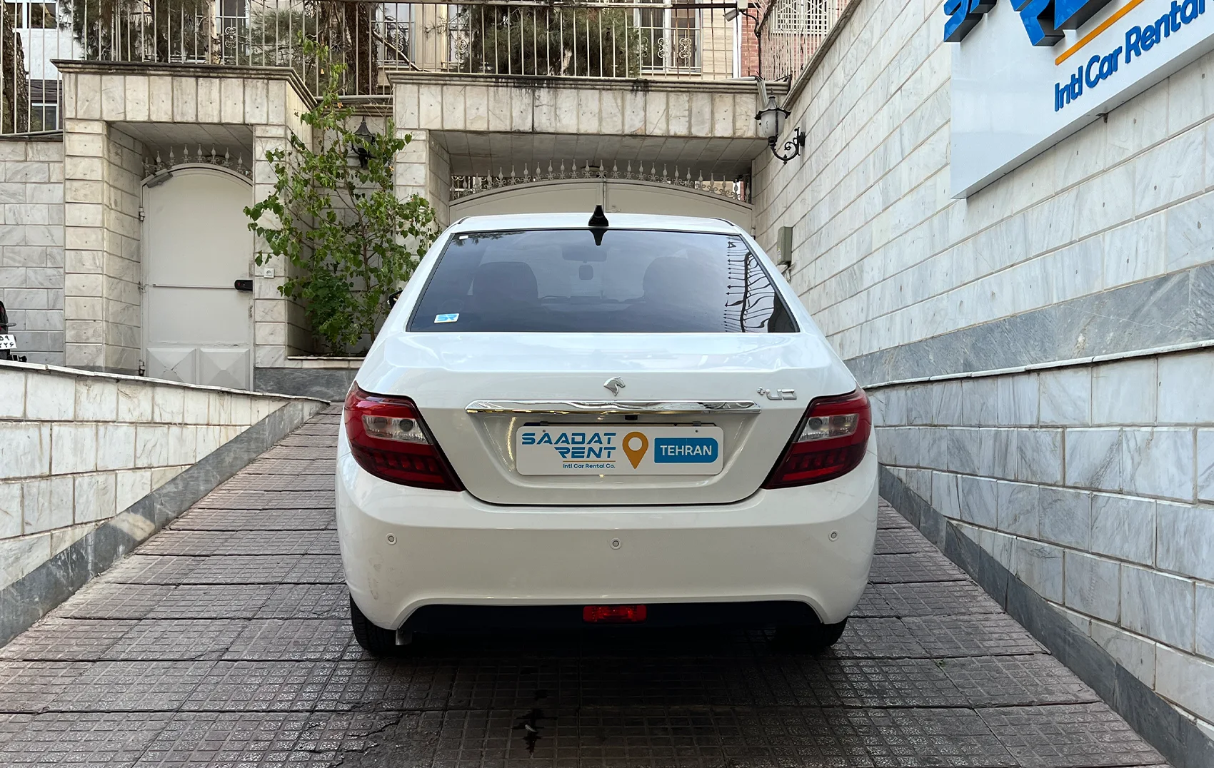 اجاره دنا پلاس در تهران | قیمت اجاره دنا از 2500 تومان ...