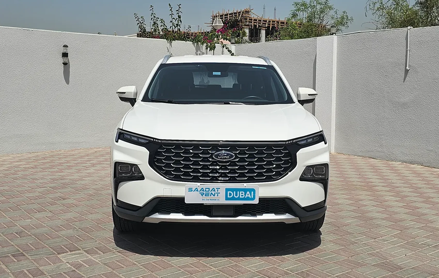 اجاره فورد تریتوری در دبی | قیمت کرایه روزانه و ساعتی ...