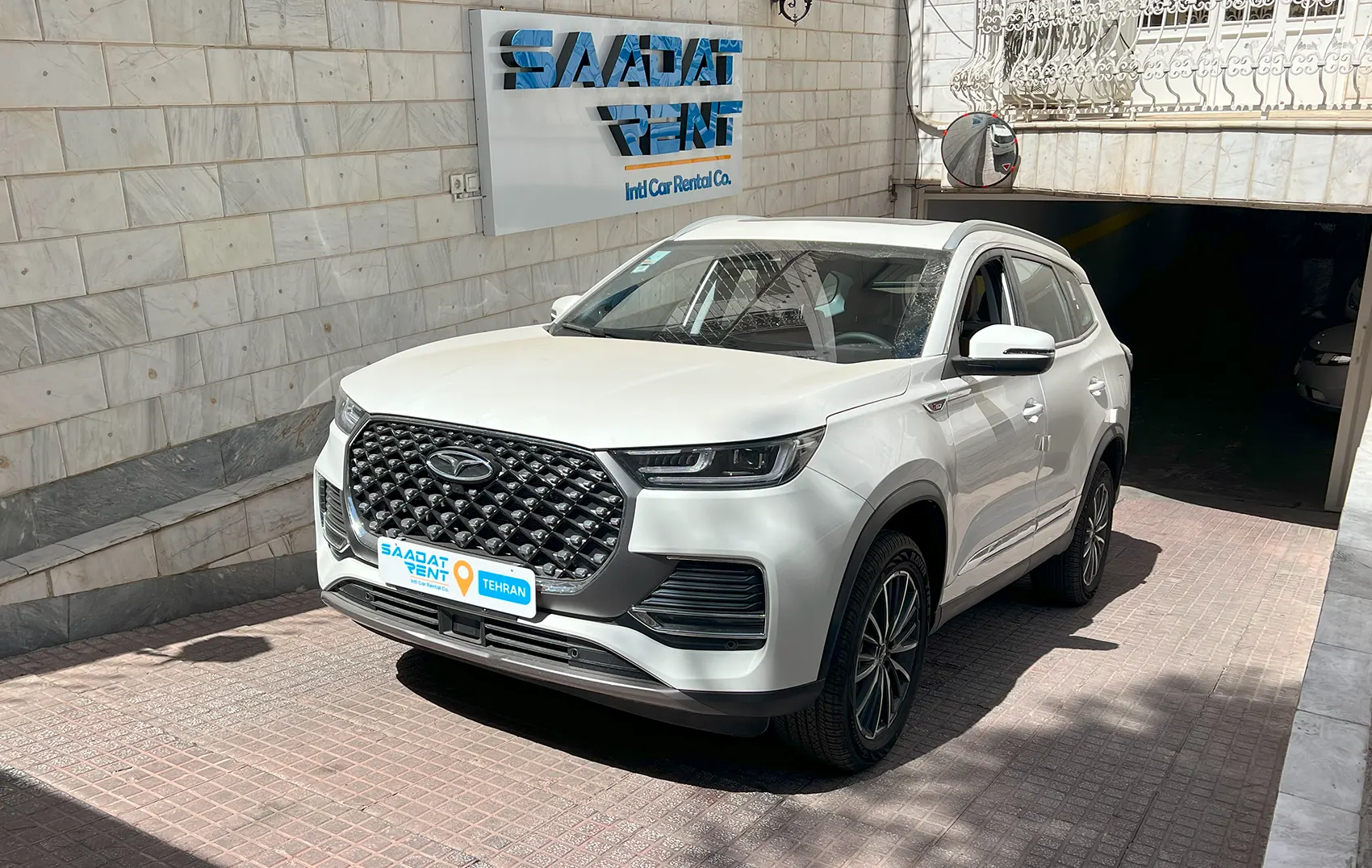 Tiggo 8 Hybrid Rental in Tehran | Rent a Tiggo 8 in Tehran ...