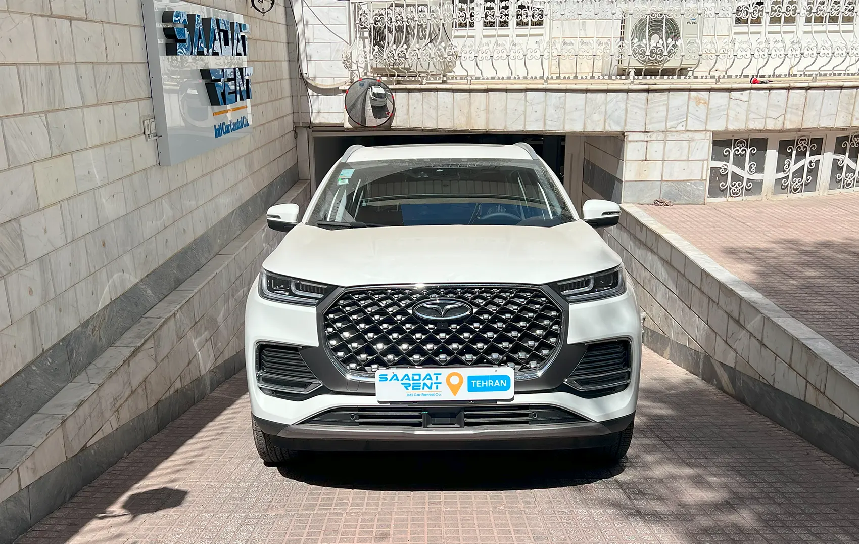 Tiggo 8 Hybrid Rental in Tehran | Rent a Tiggo 8 in Tehran ...