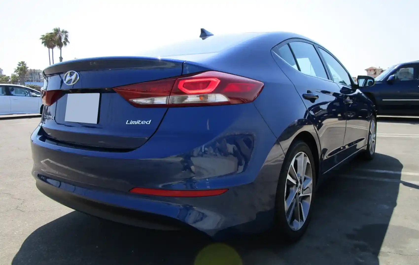 Hyundai Elantra SEL rental in Tehran, Iran ...