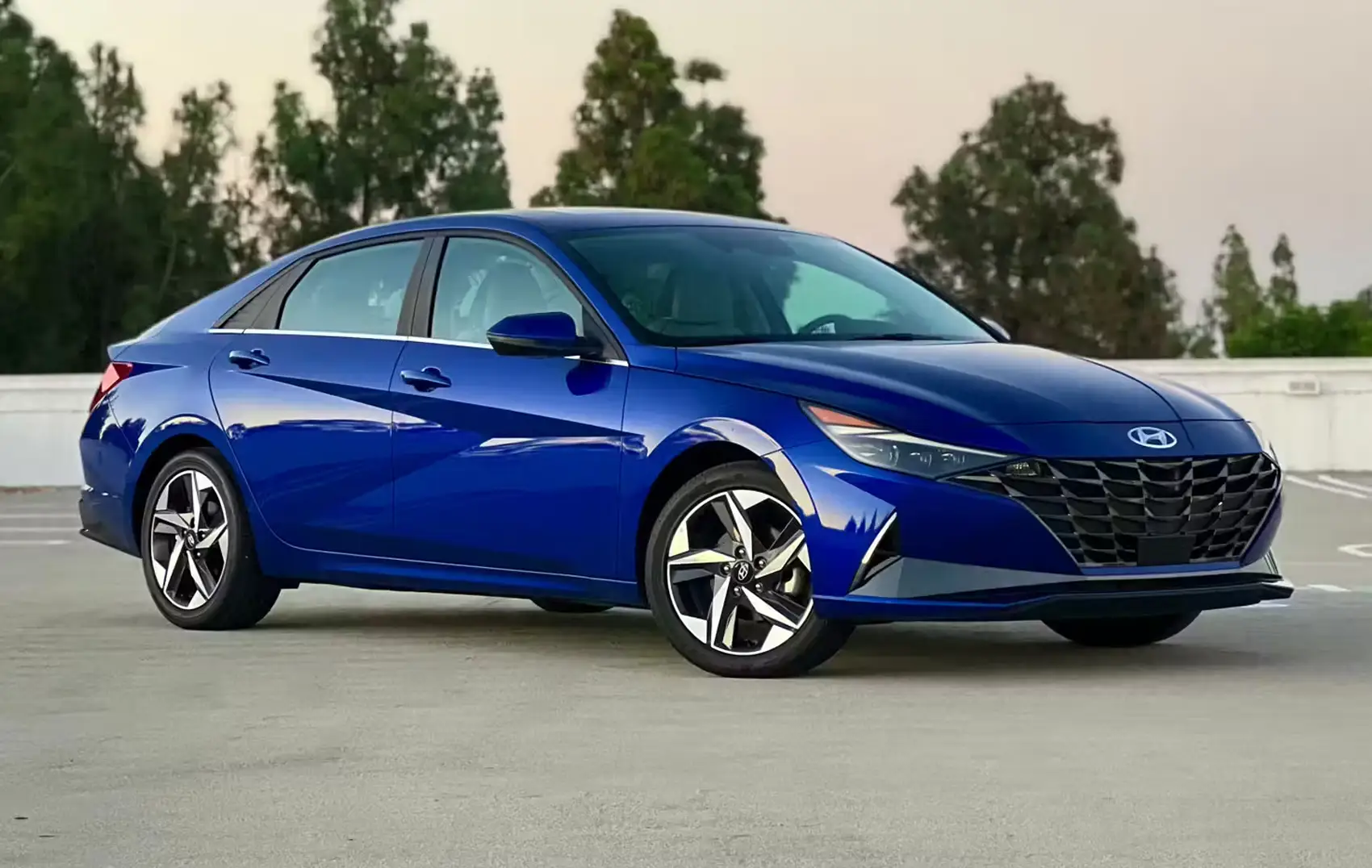 Hyundai Elantra SEL rental in Tehran, Iran