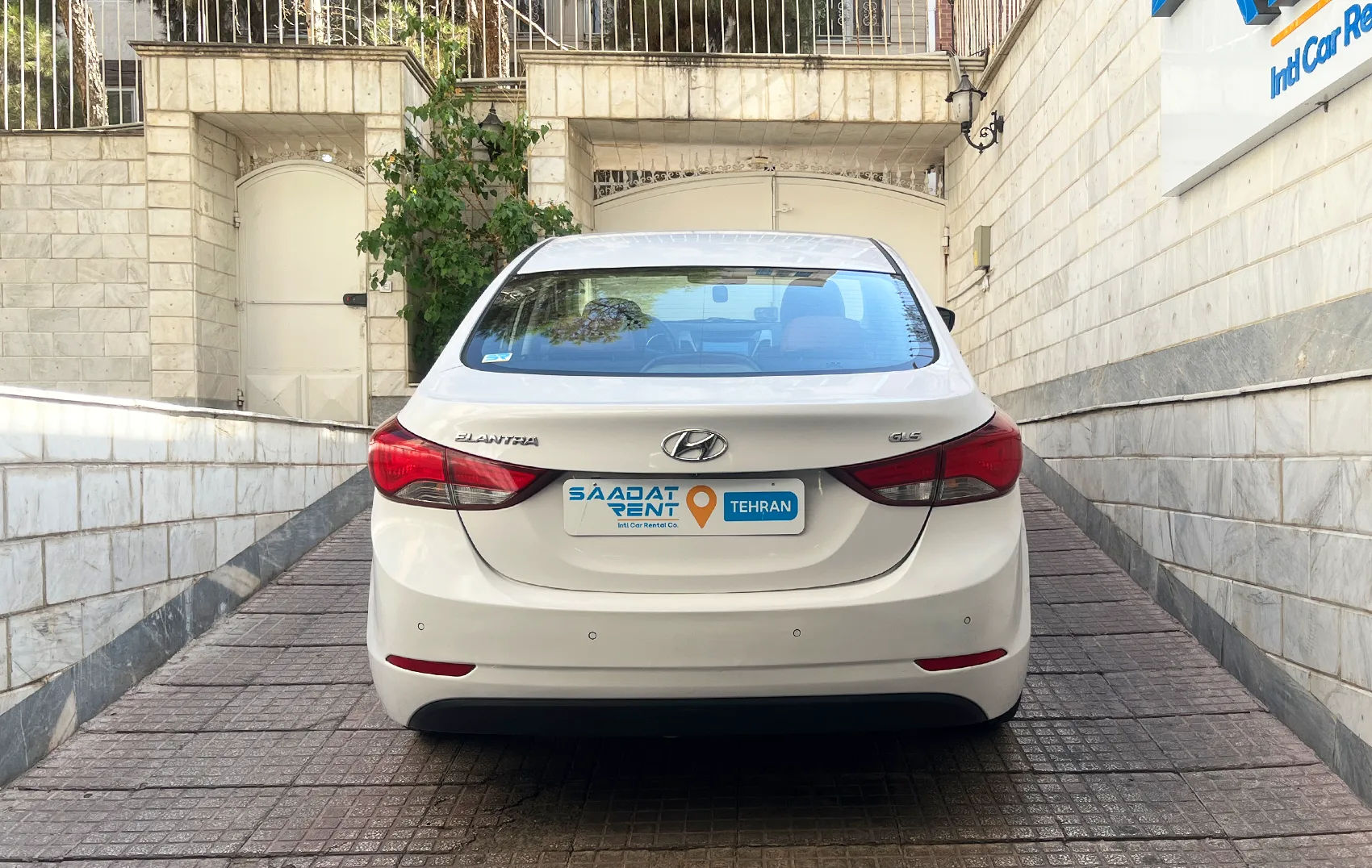 اجاره هیوندای النترا در تهران | 10% تخفیف کرایه النترا تهران ...