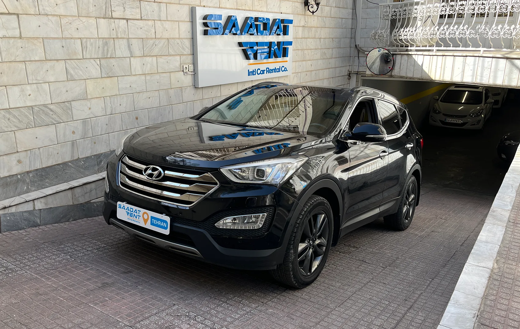 Аренда Hyundai Santa Fe в Тегеране | Прейскурант Монтойя ...