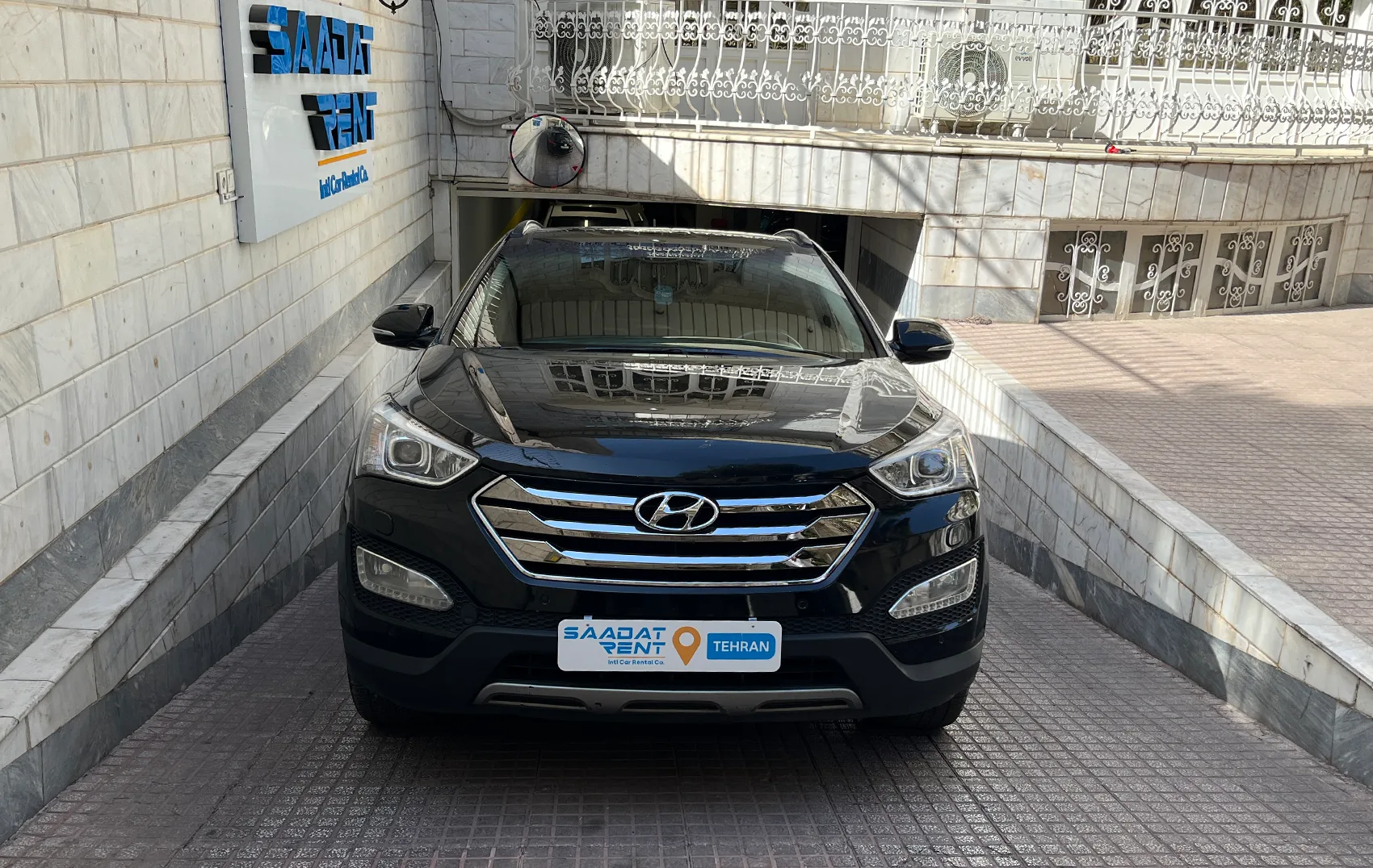 Аренда Hyundai Santa Fe в Тегеране | Прейскурант Монтойя ...