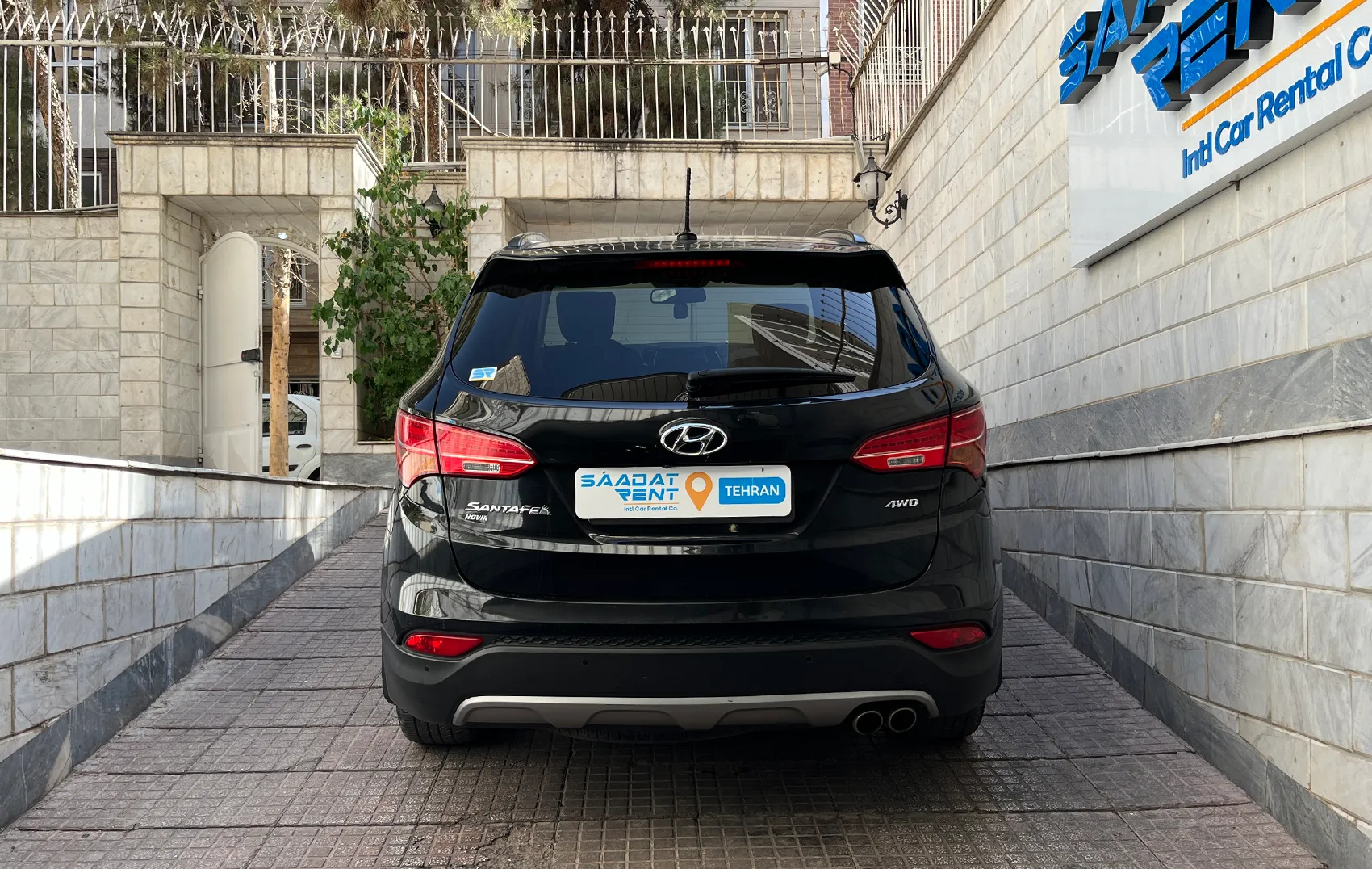 Аренда Hyundai Santa Fe в Тегеране | Прейскурант Монтойя ...