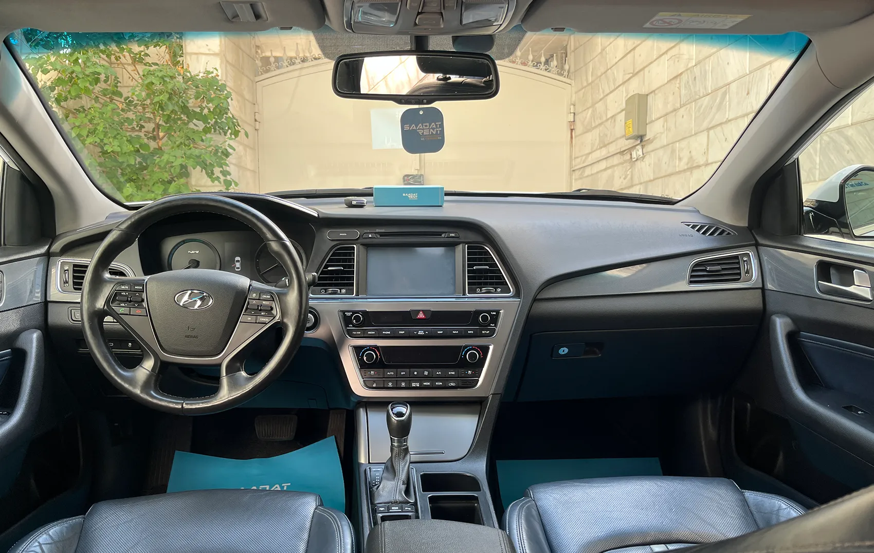 استئجار هيونداي سوناتا IF في طهران، إيران ...