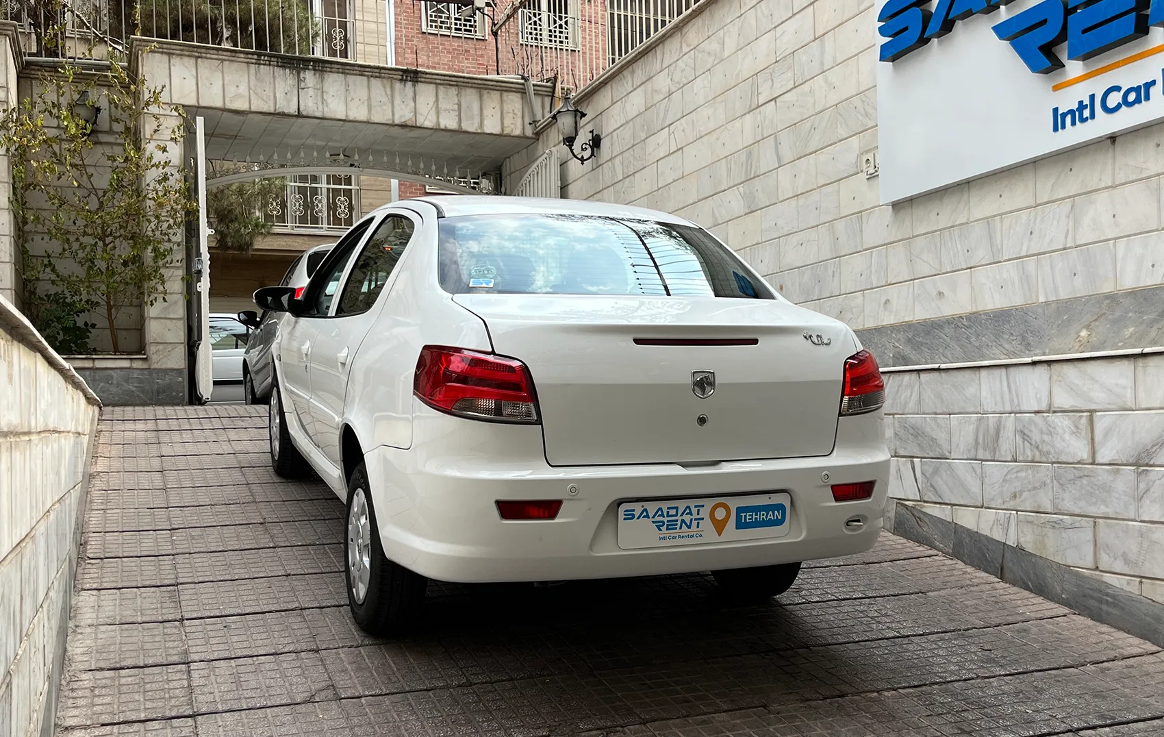 اجاره خودرو رانا پلاس در تهران | قیمت کرایه رانا پلاس 1403 ...