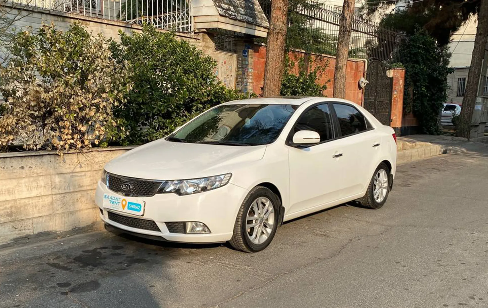 اجاره کیا سراتو در شیراز | کرایه کیا سراتو شیراز ...