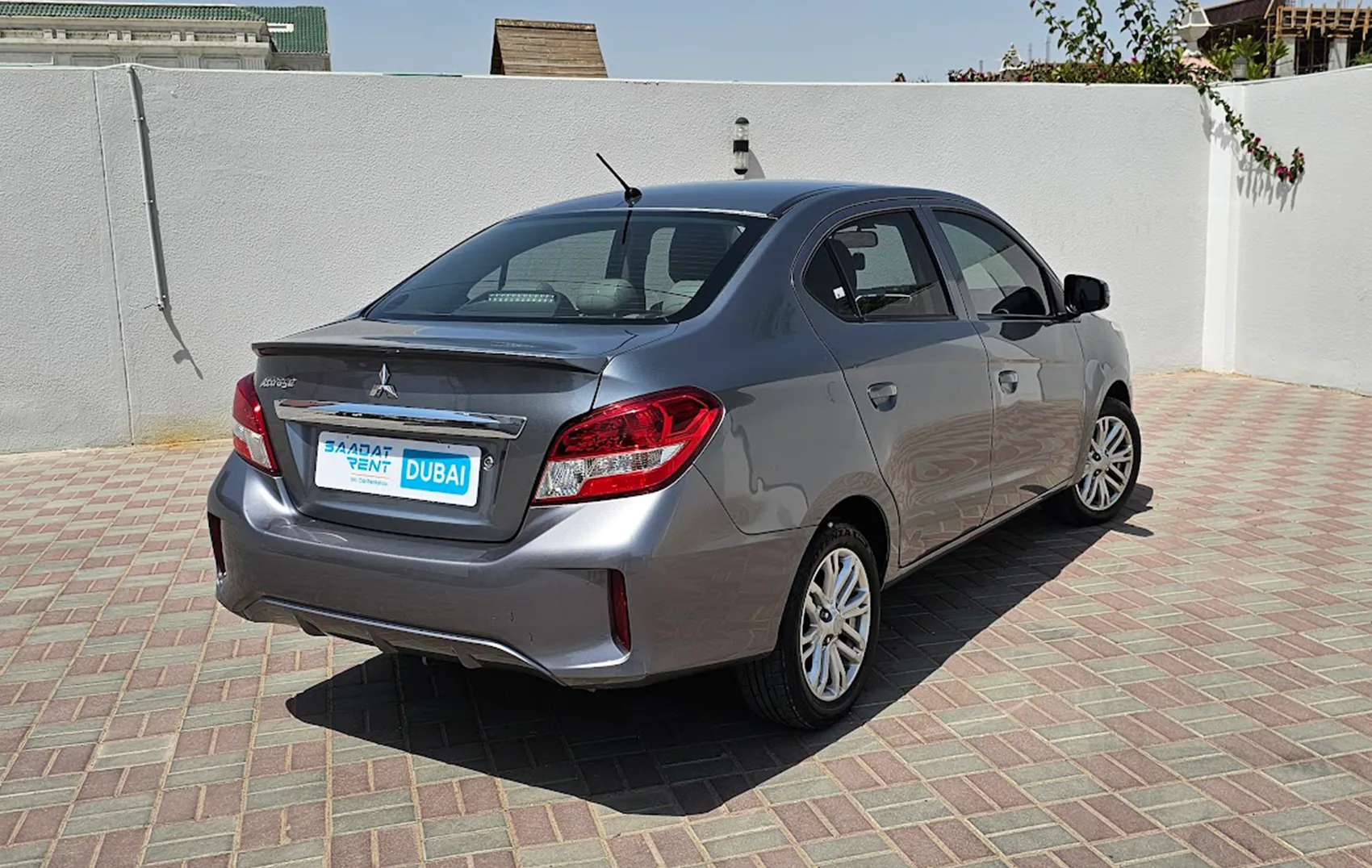 اجاره میتسوبیشی اترج در دبی | قیمت کرایه میتسوبیشی در دبی ...