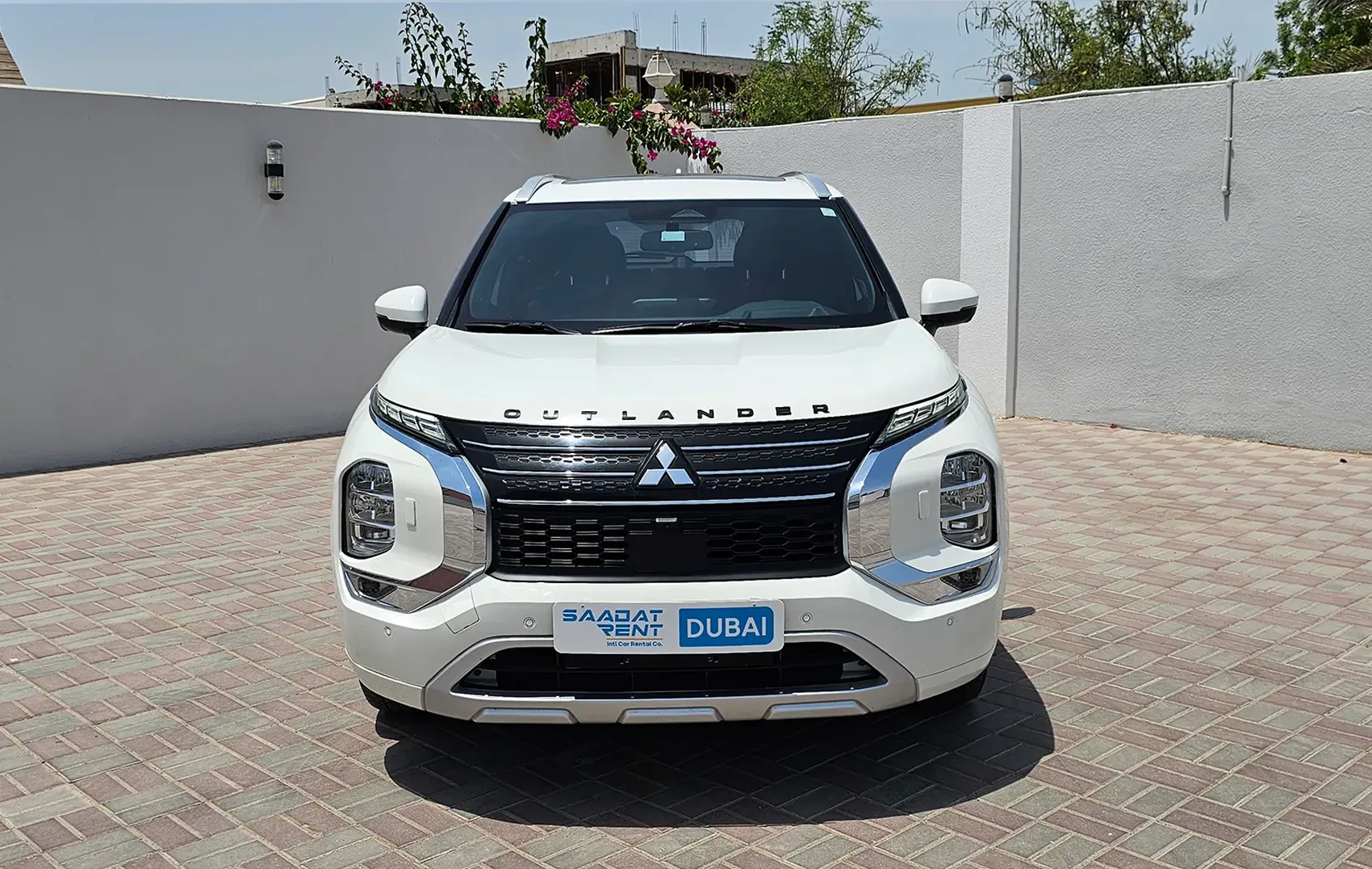 اجاره میتسوبیشی اوتلندر در دبی | قیمت کرایه اوتلندر در دبی ...