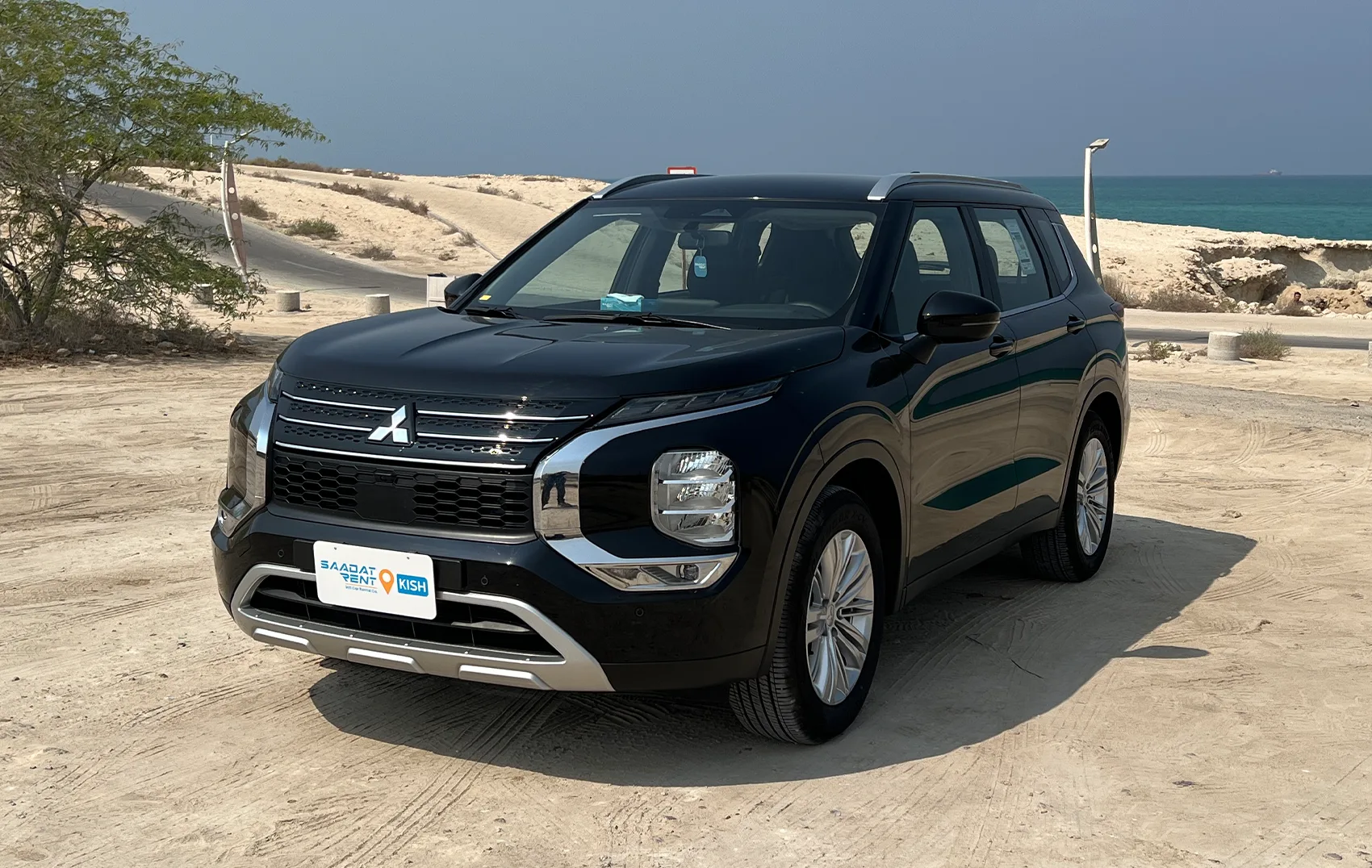 اجاره میتسوبیشی اوتلندر لو آپشن کیش | کرایه اوتلندر در کیش ...