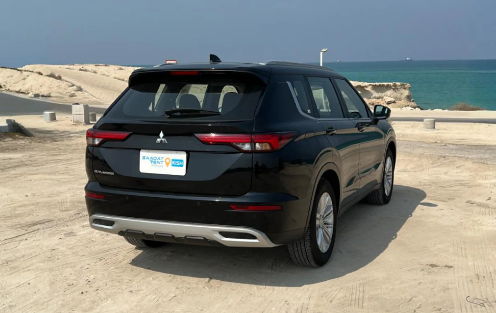 اجاره میتسوبیشی اوتلندر لو آپشن کیش | کرایه اوتلندر در کیش ...