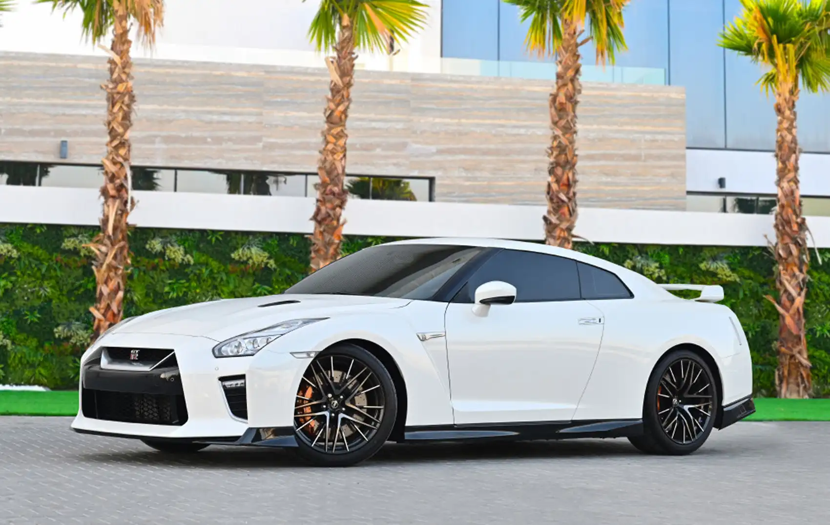 Nissan GTR rental Dubai, GTR rental Dubai from 1600 AED ...