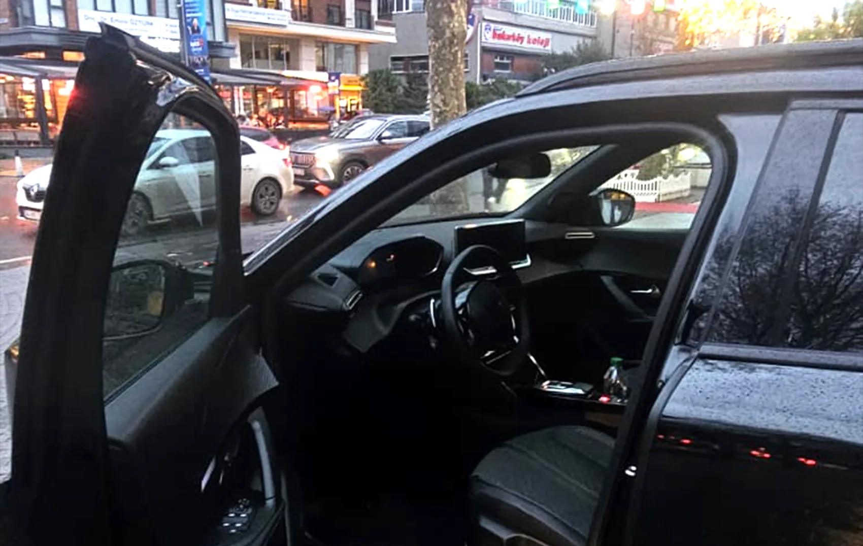 اجاره پژو ۲۰۰۸ در استانبول | کرایه peugeot 2008 در استانبول ...