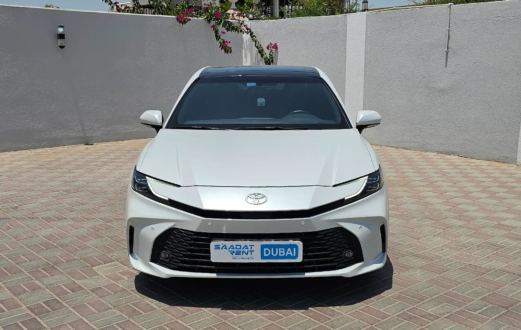 Camry hybrid rental Dubai | No deposit ...