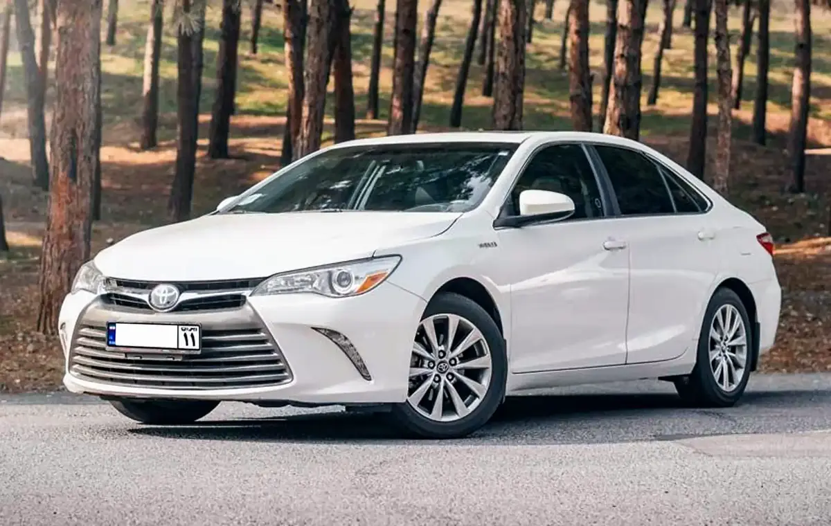 اجاره تویوتا کمری با راننده در شیراز به صورت ساعتی ...