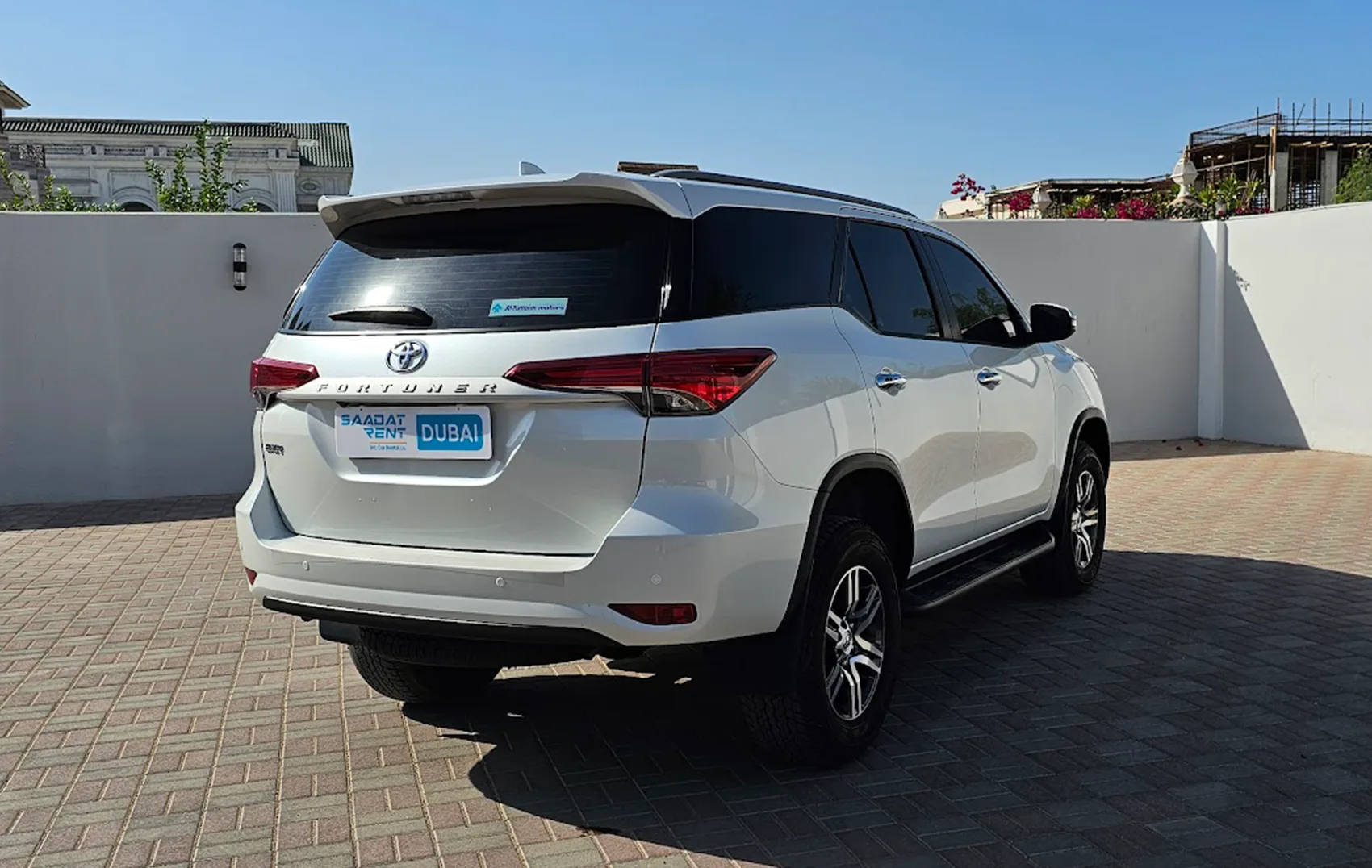 اجاره تویوتا فورچونر ۶ سیلندر در دبی | کرایه تویوتا فورچونر ...