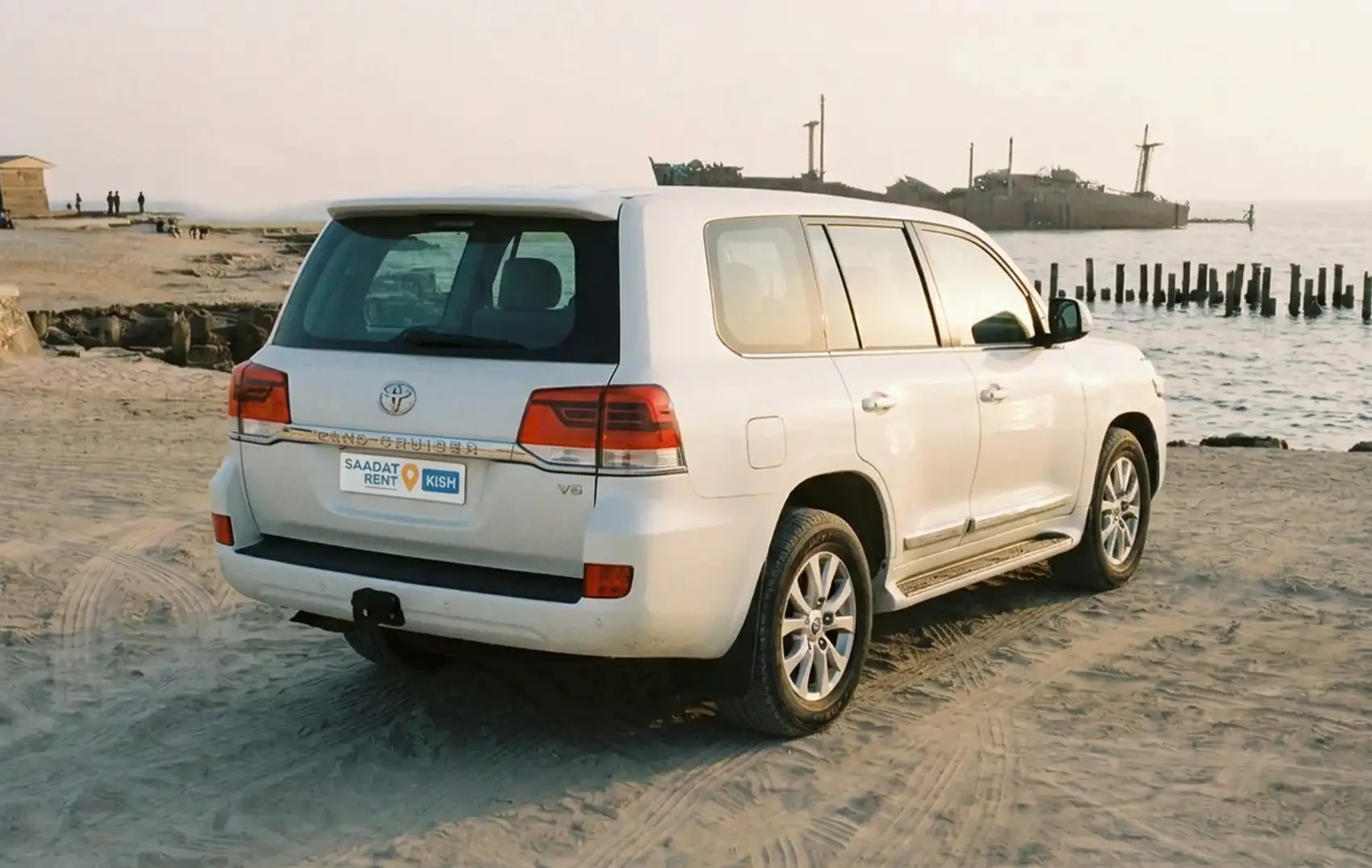اجاره تویوتا لندکروز در کیش | قیمت کرایه لندکروز در کیش ...