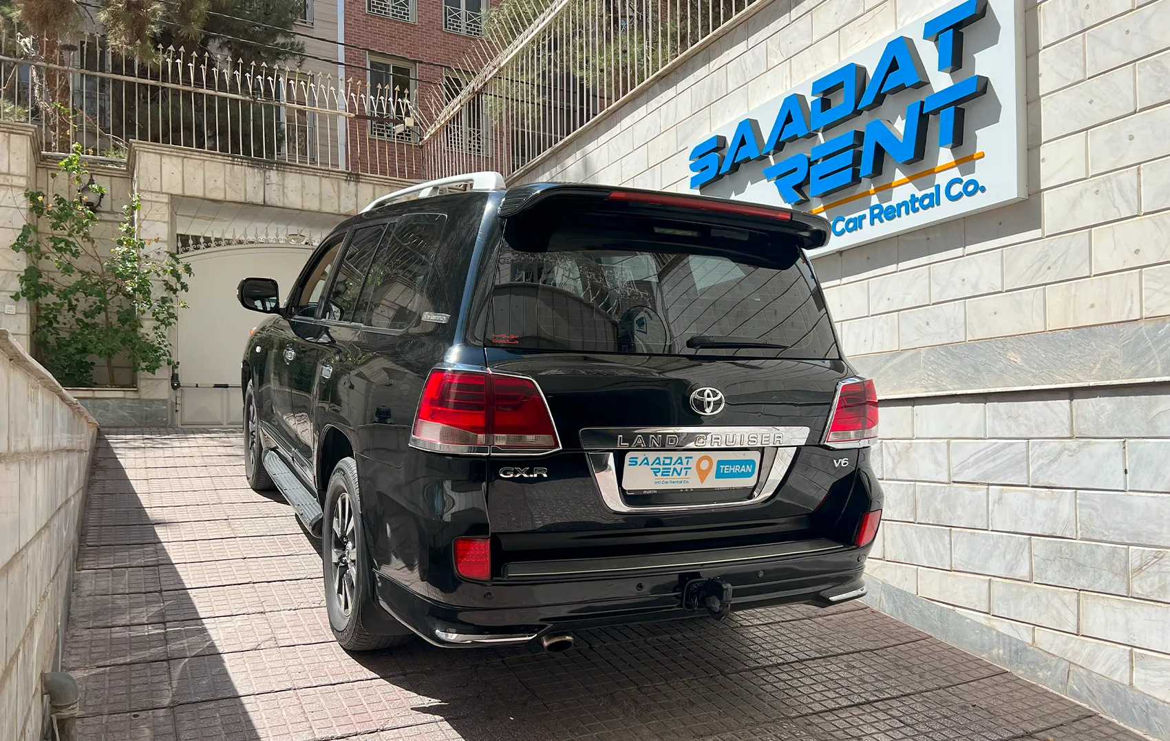 Аренда Тойота Ленд Крузер в Тегеране | Цена и условия ...