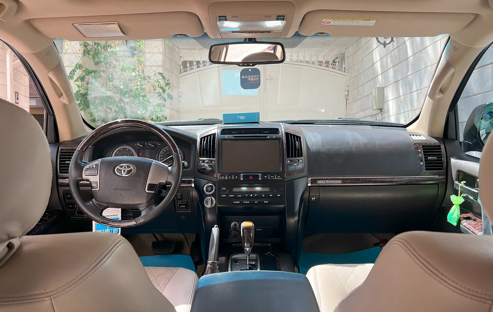 Аренда Тойота Ленд Крузер в Тегеране | Цена и условия ...