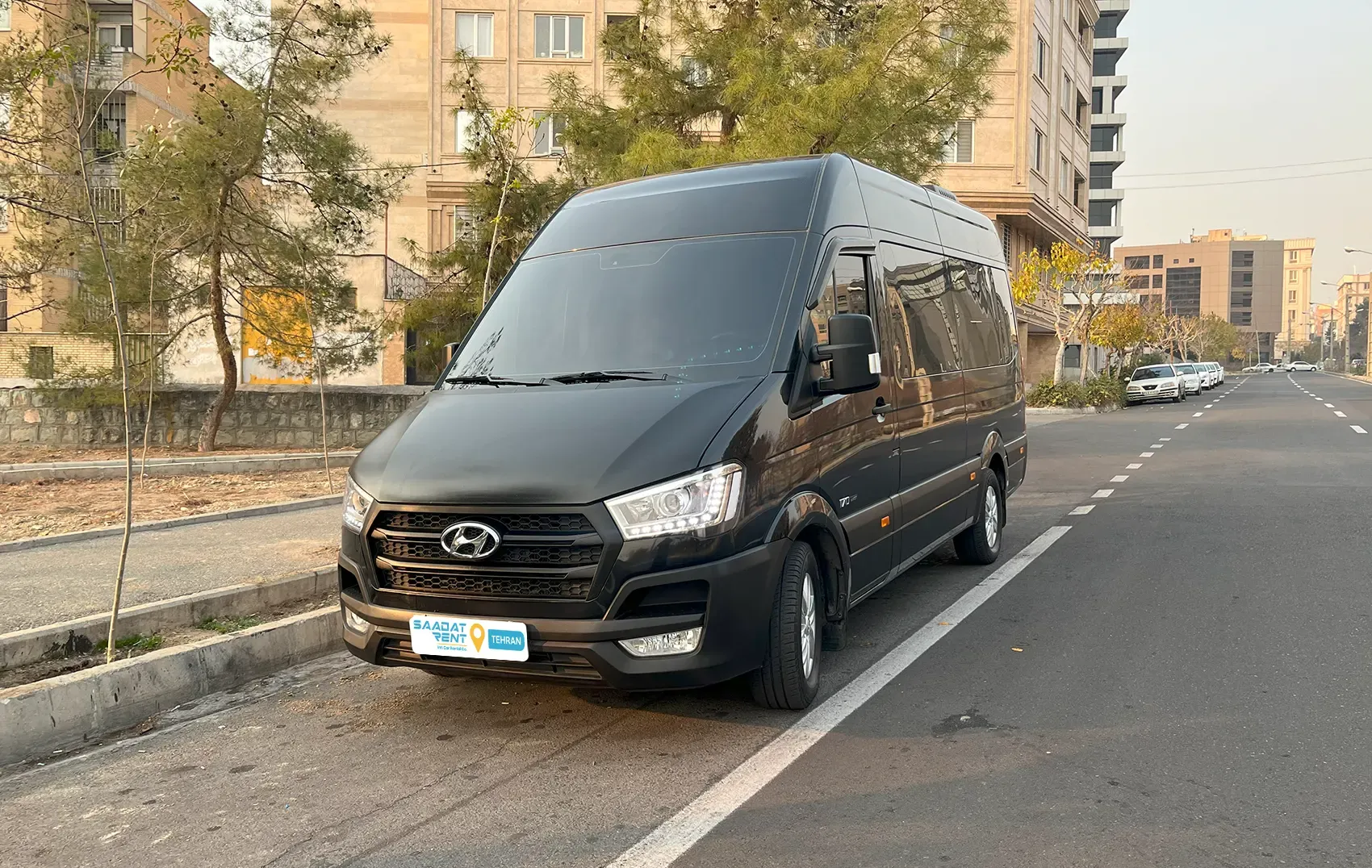 Hyundai H350 rental in Iran | the cheapest price ...