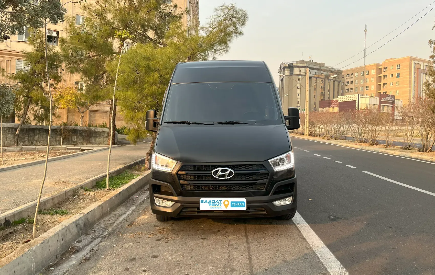 Hyundai H350 rental in Iran | the cheapest price ...