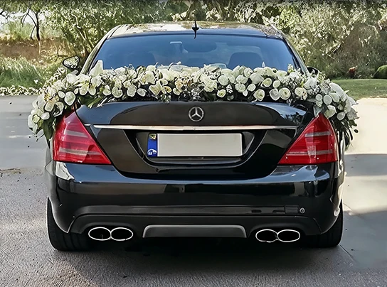 گل آرایی ماشین عروس منحنی هلنا