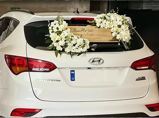 گل آرایی ماشین عروس منحنی نارسیس