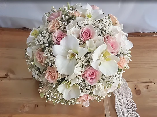 دسته گل عروس ژانیتا