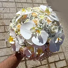 دسته گل عروس دزیره