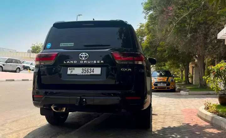 Rent Toyota Land Cruiser in Dubai 575 AED Model 2024