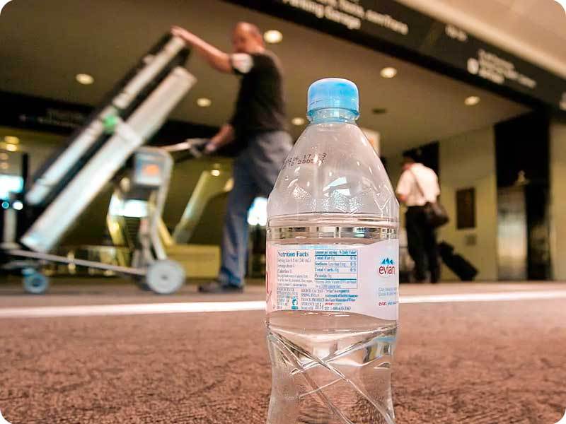 قوانین فرودگاه دبی در مورد مایعات