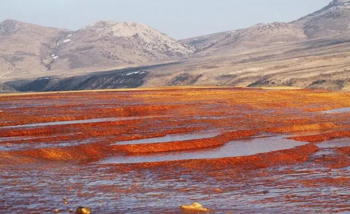  Badab-e Surt: Iran's Spectacular Natural Wonder
