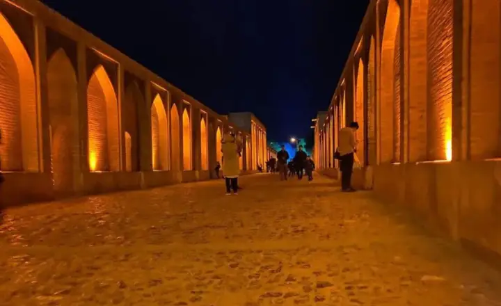 si o se pol in night - credit: instagram si o se pol in night