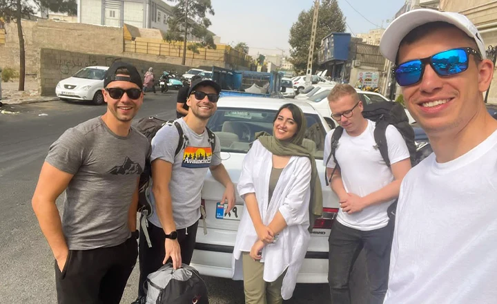 solo vs group travel Iran