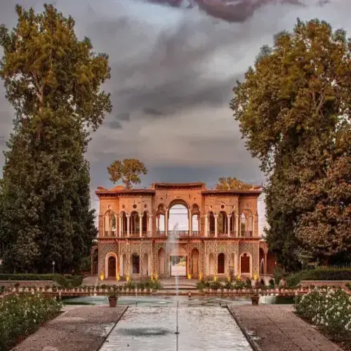 About Shahzadeh Mahan Historical Garden