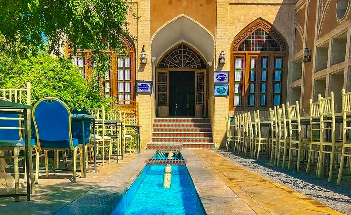 Moshir Al-Mamalek Garden Hotel in Yazd