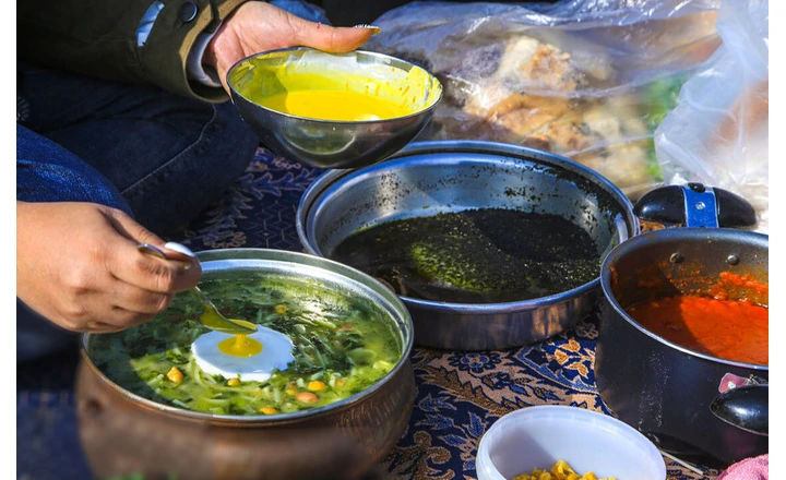 Cooking Ash Outdoors on Sizdah Bedar