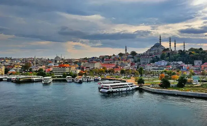 Renting a boat in Istanbul
