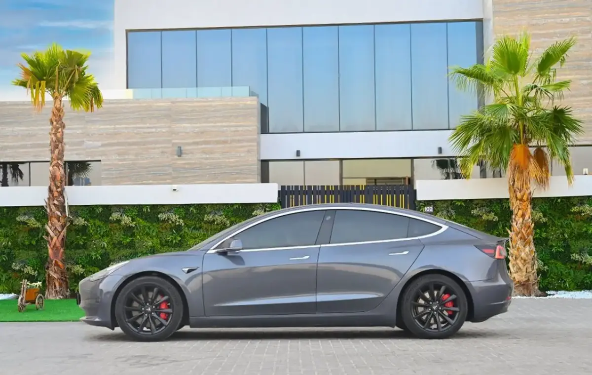 Rent Tesla Model 3 Dubai, Tesla 3 Performance from 499 AED ...