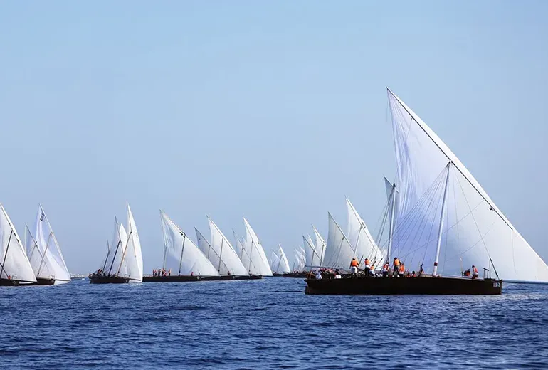 مسابقه قایقهای داو دبی مسابقه قایقهای داو از فستیوال های دبی